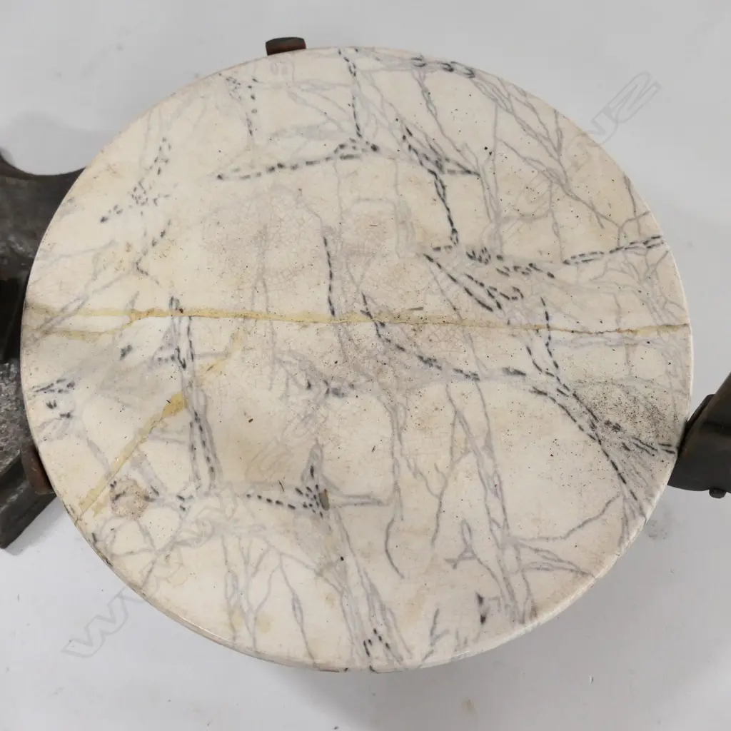 CAST IRON GROCER'S SHOP SCALES w ORIGINAL PORCELAIN TRAY (REGLUED) & REPLACEMENT? COPPER PAN Image 1++